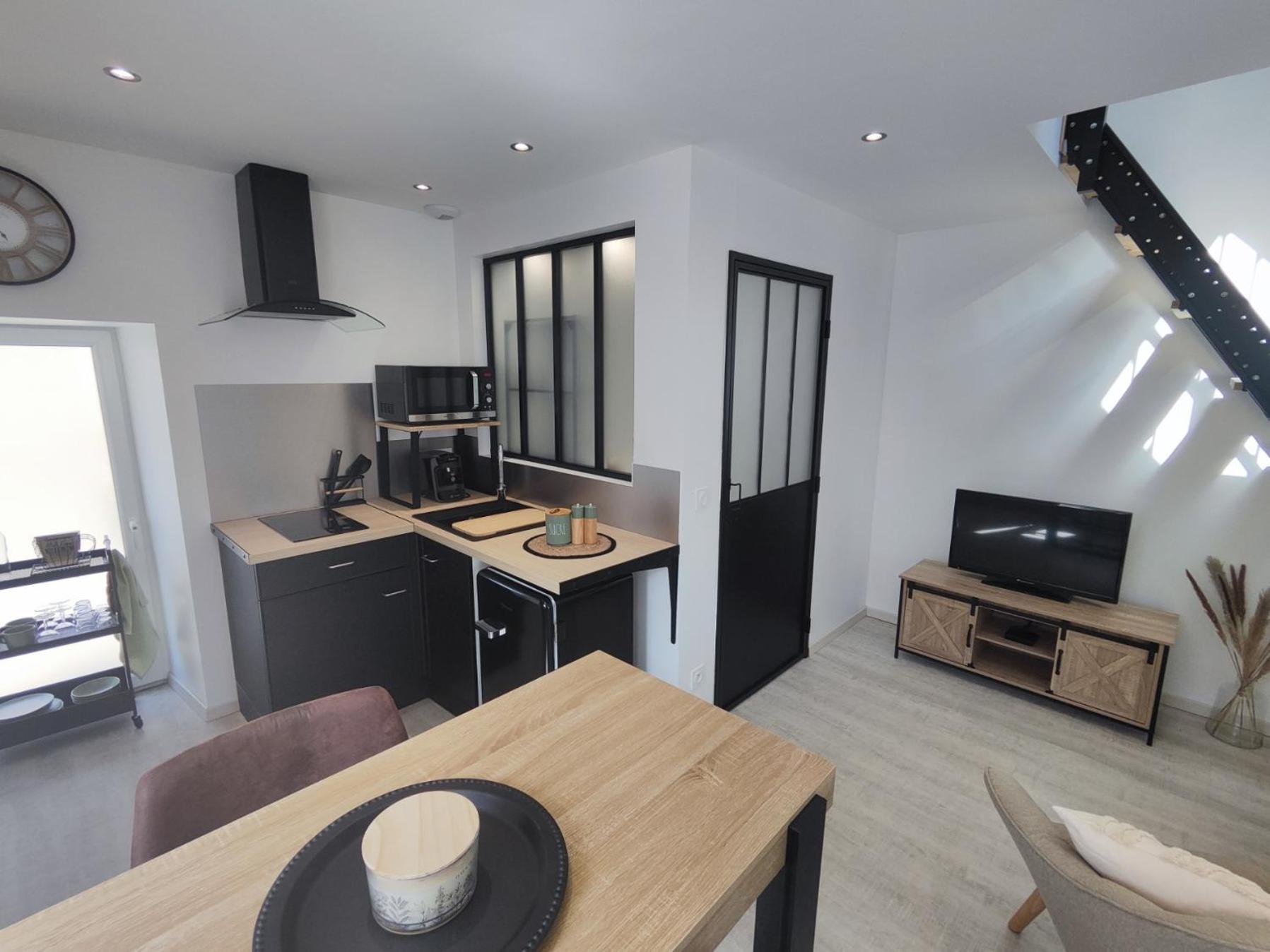 Studio Neuf Situe Au Coeur D'Un Bourg Paisible Pacé Екстериор снимка